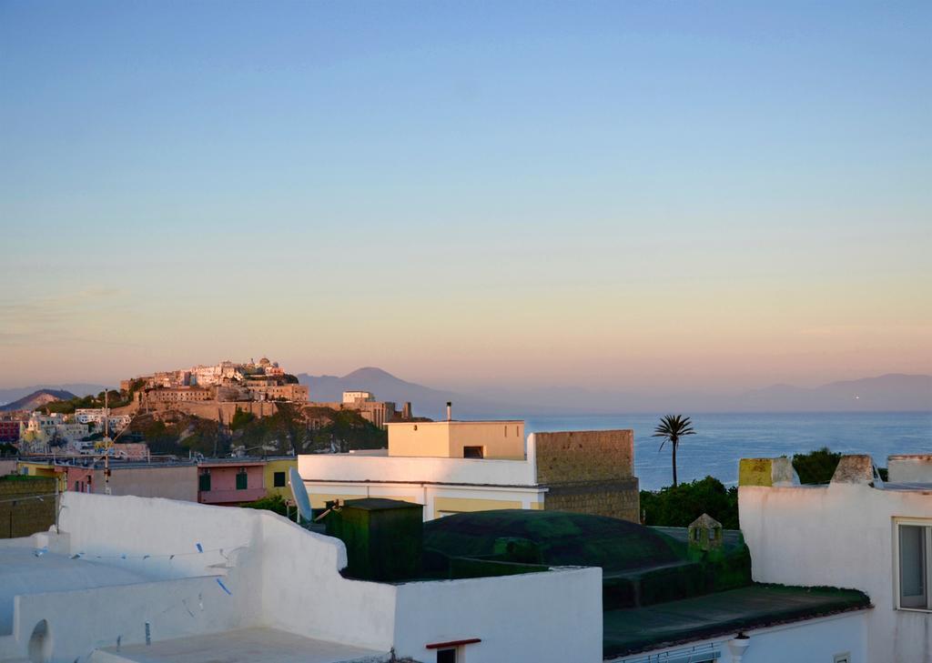 Gioia 13 Rooms & Apartments Procida Exteriér fotografie